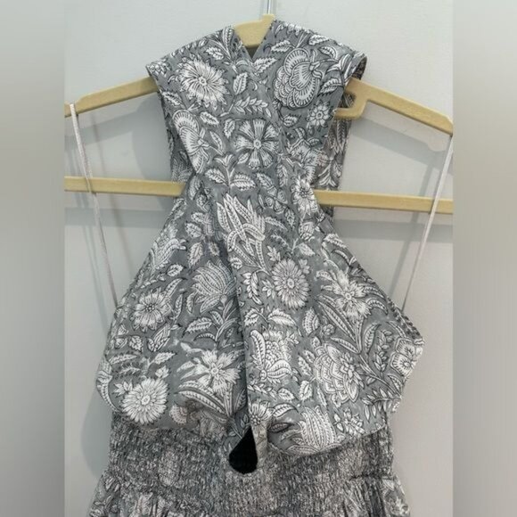 Shore wrap halter skort/dress, size medium - Picture 3 of 9